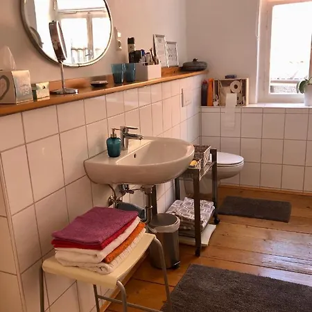 Hauer Apartment *